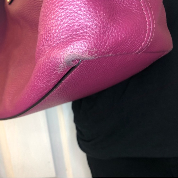 Kate Spade large leather hobo shoulder bag, raspberry pink with champagne lining - Picture 6 of 14